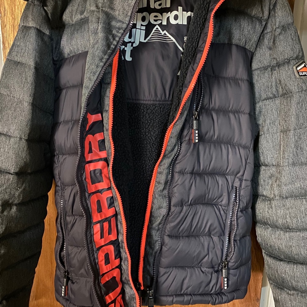 Hooded jacket